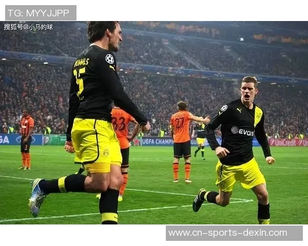 多特蒙德与巴萨激战在即球迷期待巅峰对决的精彩瞬间 多特蒙德与巴萨激战在即球迷期待巅峰对决的精彩瞬间