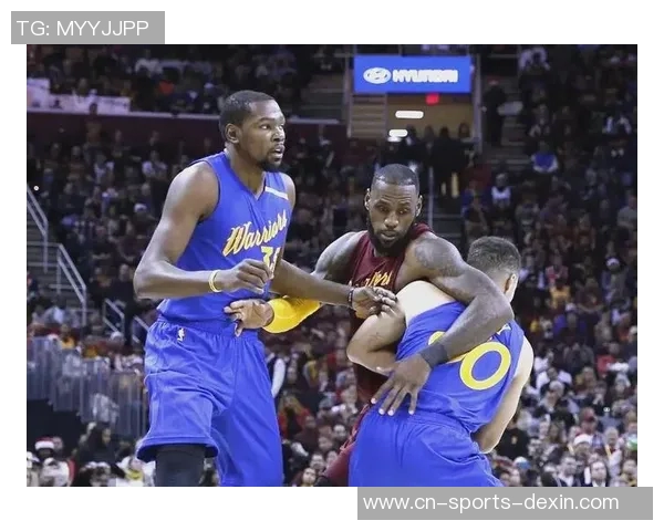 2016年NBA圣诞大战勇士与骑士的巅峰对决回顾与精彩瞬间分析